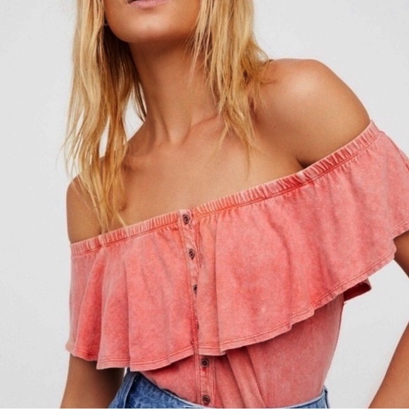 FREE PEOPLE “Love Letter Tube” off shoulder, coral - Picture 9 of 9